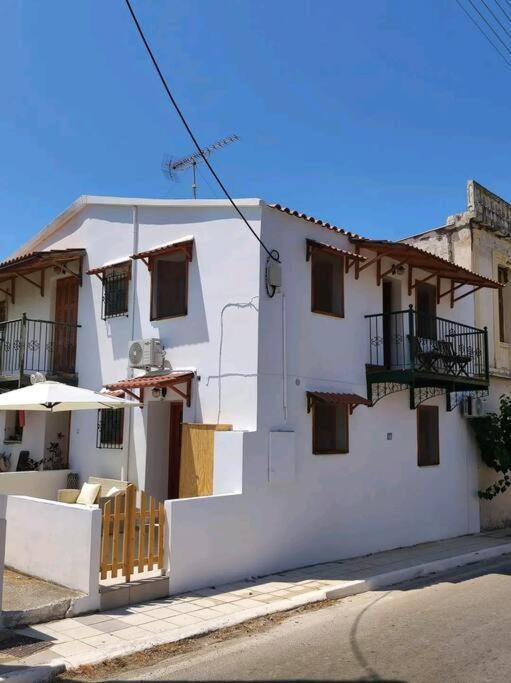 Nikόla'S House Villa Mourniai Exterior photo